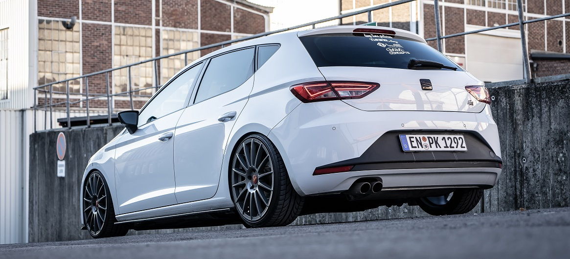 Auch von hinten kann sich der Seat Leon sehen lassen